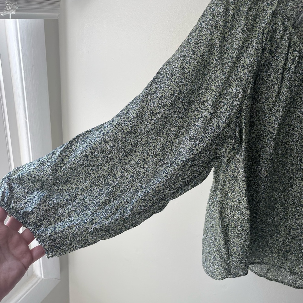 Floral J Crew Top - Picture 3 of 3